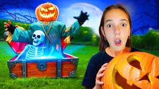 ⏰ 24 de ORE 🥳 PETRECERE de HALLOWEEN în Altă ȚARĂ 😱 [upl. by Rawdon846]