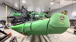 John Deere 640D header reel repairs [upl. by Dragelin]