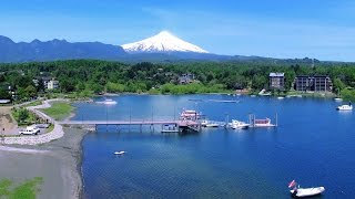 Pucón Playa lago volcán Villarrica Araucanía Sur de Chile 4K UHD HDR Drone Temuco Vista Aérea [upl. by Aleahpar137]