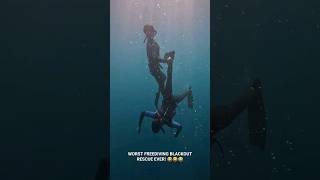 Freedive Costa Rica  Shallow water blackout simulation  Wrong rescue technique [upl. by Nilauqcaj710]