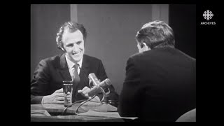 Fernand Seguin reçoit le chansonnier Gilles Vigneault en 1967 [upl. by Aerdnna]