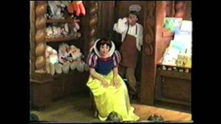 Snow White Story Time Disneyland California [upl. by Herzel]