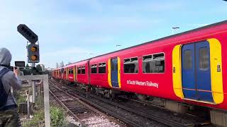 Class 455 arriving into Clapham Junciton [upl. by Alisun]