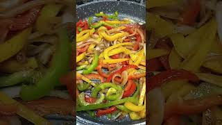 Chicken fajita recipe trendingshorts satisfyingmycravings viralvideo [upl. by Biron848]