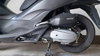 HONDA PCX 125  Transmission  Final Drive Oil change ⚙ [upl. by Yrahcaz708]