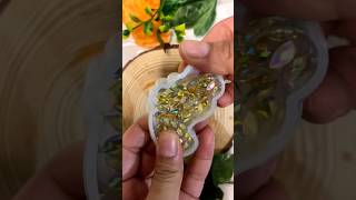 How To Make Epoxy Resin Keychain Resin Art Keychain Kaise Banaye resinart resintutorials foryou [upl. by Okime]