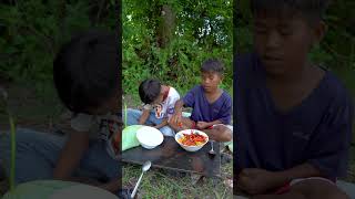 Outdoorfood  U Are so Kind Bro Survivalfood forest outdoor camping bushcraft foodfun [upl. by Canute]