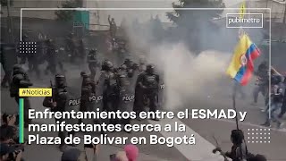 Enfrentamientos entre el ESMAD y manifestantes que apoyaban a Gustavo Petro en Bogotá [upl. by Eyla935]