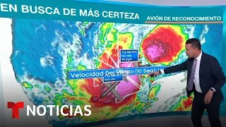 El huracán Milton alcanza la categoría 4  Noticias Telemundo [upl. by Krever]