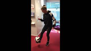 Olikas Fotbollsskola med Olivia Schough [upl. by Pearla]