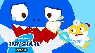 🏥 ¡A la Familia Tiburón le Duele los Dientes  Tiburón Bebé el Dentista  Baby Shark en español [upl. by Assed932]