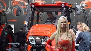 Agritechnica trekkers kieken Zetor New Holland MF Kubota Fendt [upl. by Olfe]