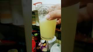 Pisco Sour con Vermouth y clara de huevo [upl. by Krahling]