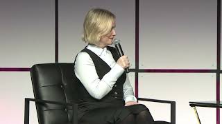 Evolutions 2024 Keynote Amy Poehler at Podcast Movement [upl. by Aiclef]