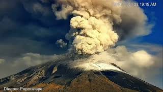 Totalmente Increíble El Volcan Popocatepetl con actividad esta mañana 1 de noviembre de 2024 [upl. by Alled625]