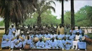 Dia Ye Bana chant Coumba Sidibé  Ensemble Instrumental National du Mali [upl. by Sadira]