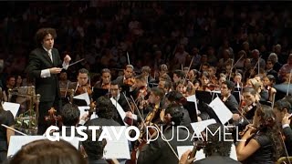 Gustavo Dudamel  Bernstein Symphonic Dances Orquesta Sinfónica Simón Bolívar BBC Proms [upl. by Aaronson672]