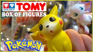 Whats in the box 2quot Pokemon figures 1st and 2nd generation Tomy Audley  US amp Japanese Toys [upl. by Leifeste]