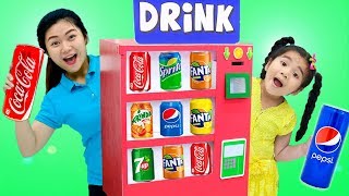 Suri Pretend Play w Giant Vending Machine Kids Toy [upl. by Longawa824]