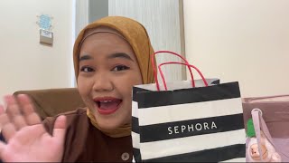 LUXURY BRAND REVIEW VS LOCAL BRAND  CHARLOTTE TILBURY RARE BEAUTY SEAMAKEUP STUDIO TROPIK [upl. by Anemolif934]