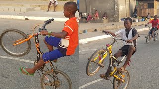 YOUNG BICYCLE RIDERS DISPLAYING THEIR SKILLS INSIDE ACCRA [upl. by Jorgenson]