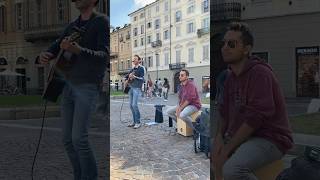 “El bandolero stanco” di Roberto Vecchioni in Piazza Carlo Alberto a Torino 🤩🎶🥁 [upl. by Yedrahs]