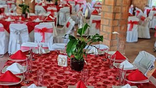 Mesas en color rojo para Boda en salón [upl. by Ilegna]