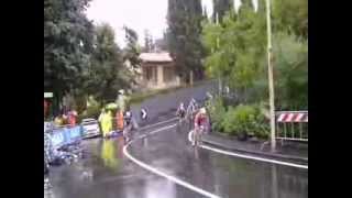 Scivolate al Campionato del Mondo di Ciclismo Firenze 2013  Pian del Mugnone 29 settembre [upl. by Onitnelav]