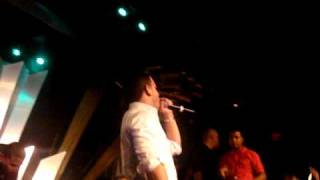 Tito el Bambino quotmi cama huele a tiquot tropicana night club 2009 [upl. by Lionel]