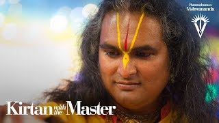 Bansi Dhara Kanhaiya  Paramahamsa Vishwananda  Kirtan Sessions [upl. by Nedaj683]