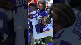 Justin Jefferson making time for the kids 💜 [upl. by Curry]