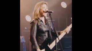 Suzi Quatro amp Band  Live in Wölfersheim [upl. by Kcirtapnaes]