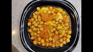 Receta Super Fácil de Garbanzos Guisados en Olla Express [upl. by Ameerak]