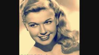 Doris Day  Que sera sera  Lyrics [upl. by Ennyletak]