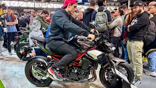 NUOVA KAWASAKI Z900 2025 DAL VIVO  EICMA 2024 [upl. by Aztilay]