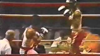 BOXING  Aaron Pryor vs Hilmer KentyUS Amatuer1976avi [upl. by Lucais]