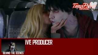 Warm Bodies Parody by The Hillywood Show® Legendado [upl. by Berglund]