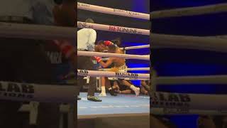 Así fue la caída que le propinó Idalberto Umara a Kevin Brown en 🇨🇺vs🇨🇺🚨 boxeocubano [upl. by Bamberger]