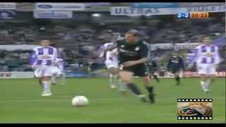 Zinedine Zidanes famous roulette movement vs Real Valladolid 20032004 [upl. by Irmo]