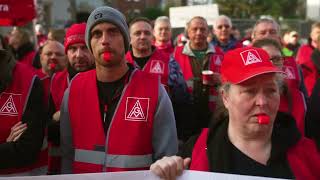 Metallerinnen protestieren in Jena [upl. by Nomzzaj569]