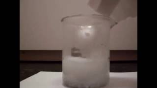 Zinc reacts vigorously with sulfuric acid [upl. by Chatav228]