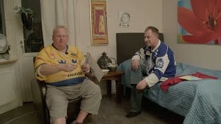 Tobbe och Mats kollar på fotboll  I en annan del av Köping TV4 [upl. by Heymann]