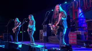 Blackberry Smoke “Pretty Little Lie” Little Rock AR [upl. by Anerac]