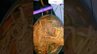 Chow mein noodlesbilkul Street stylefood surati youtubeshorts recipe BhavnaMittaljv9mx [upl. by Tarryn]