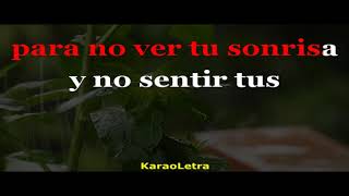 Sentimientos de cartón  Giovanny Ayala Karaoke [upl. by Jolene443]