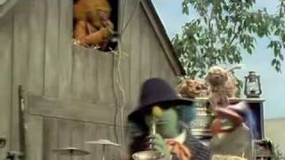 The Very Best Of The Muppet Show  Boogie In The Barnyard [upl. by Dowdell]