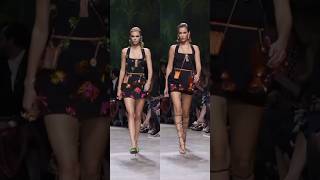 Kendall Vs Bella🔥for Versace spring summer 2020 kendalljenner bellahadid fashion [upl. by Ahsemik551]