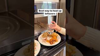 How to warm two plates at once thanksgiving leftovers feast microwave [upl. by Yelyab]