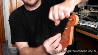 Vintage Tuners String Change  Kluson style [upl. by Yelrah]