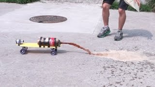 콜라멘토스 스케이트보드 미니카 만들기  허팝 Coke Mentos Skateboard Car Experiment [upl. by Alyahsat]